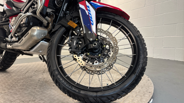 (24MY) Honda Africa Twin CRF1100L Electric Suspension DCT